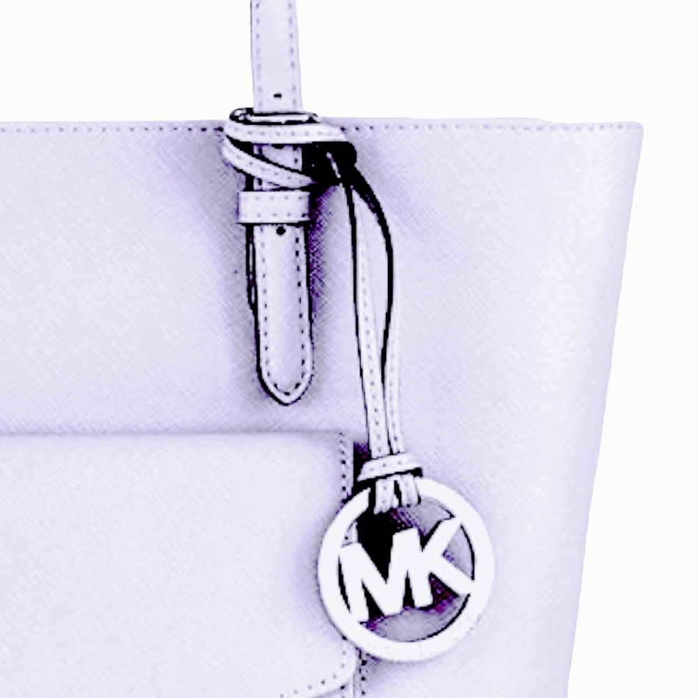 Michael Kohrs Purse and Wallet Set in Lilac - Picture 4 of 13